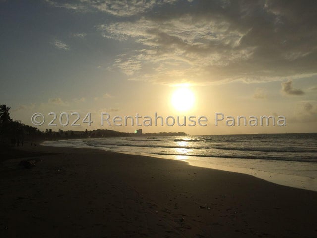 Land for Sale in Colon Colon 03032